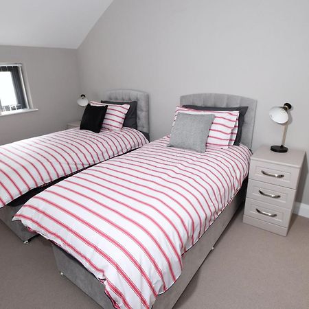Homestead Hillsborough Guest Rooms Стая снимка